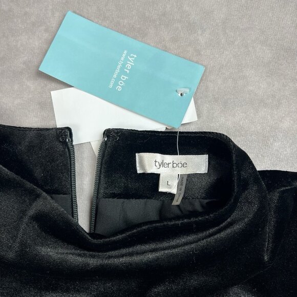 Tyler Böe Black Velvet Feather-Hem Holiday Party Dress NWT – Size L - Picture 4 of 7